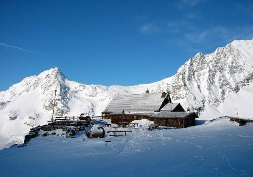 aussois-hiver-refuge-dent-parrachee - Refuge de la Dent Parrachée à Aussoi