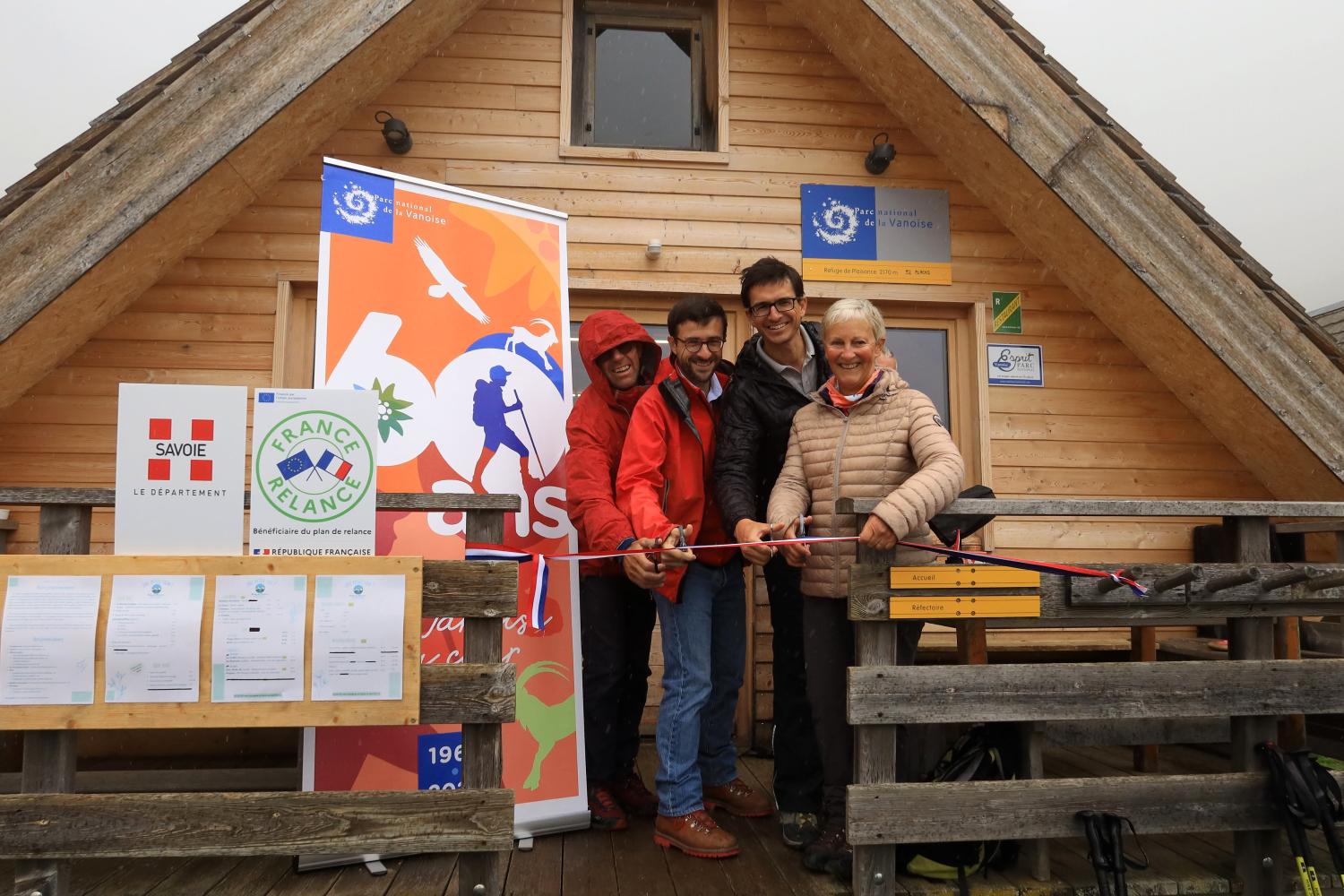 Inauguration refuge réhabilité de Plaisance - Coupé de ruban